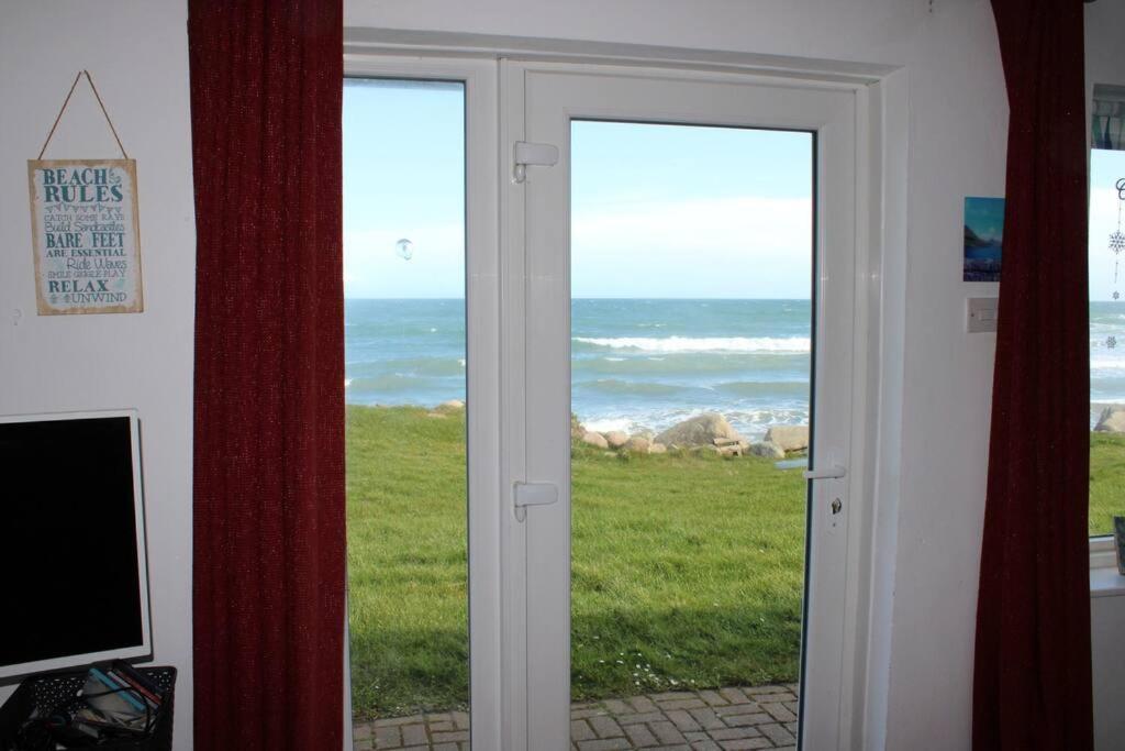 The Beach House Ньюрі Екстер'єр фото
