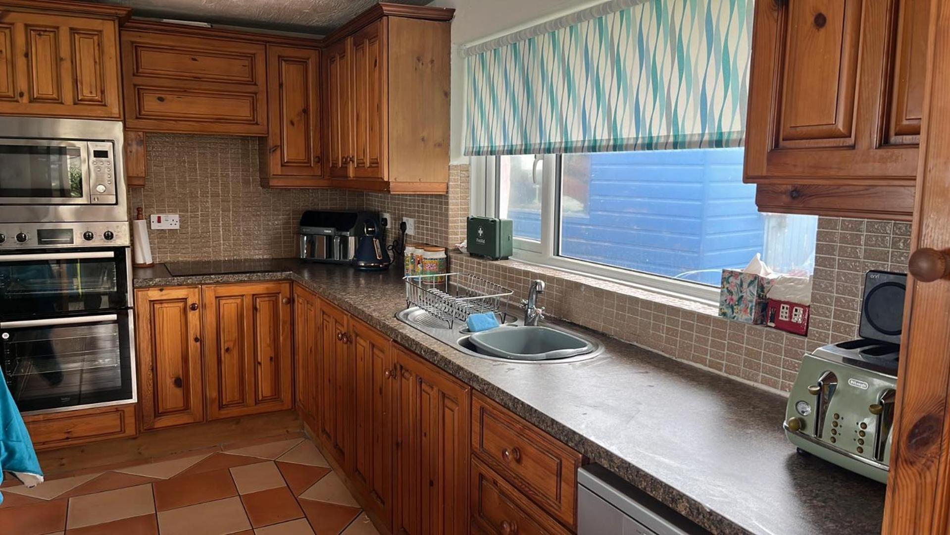 The Beach House Ньюрі Екстер'єр фото