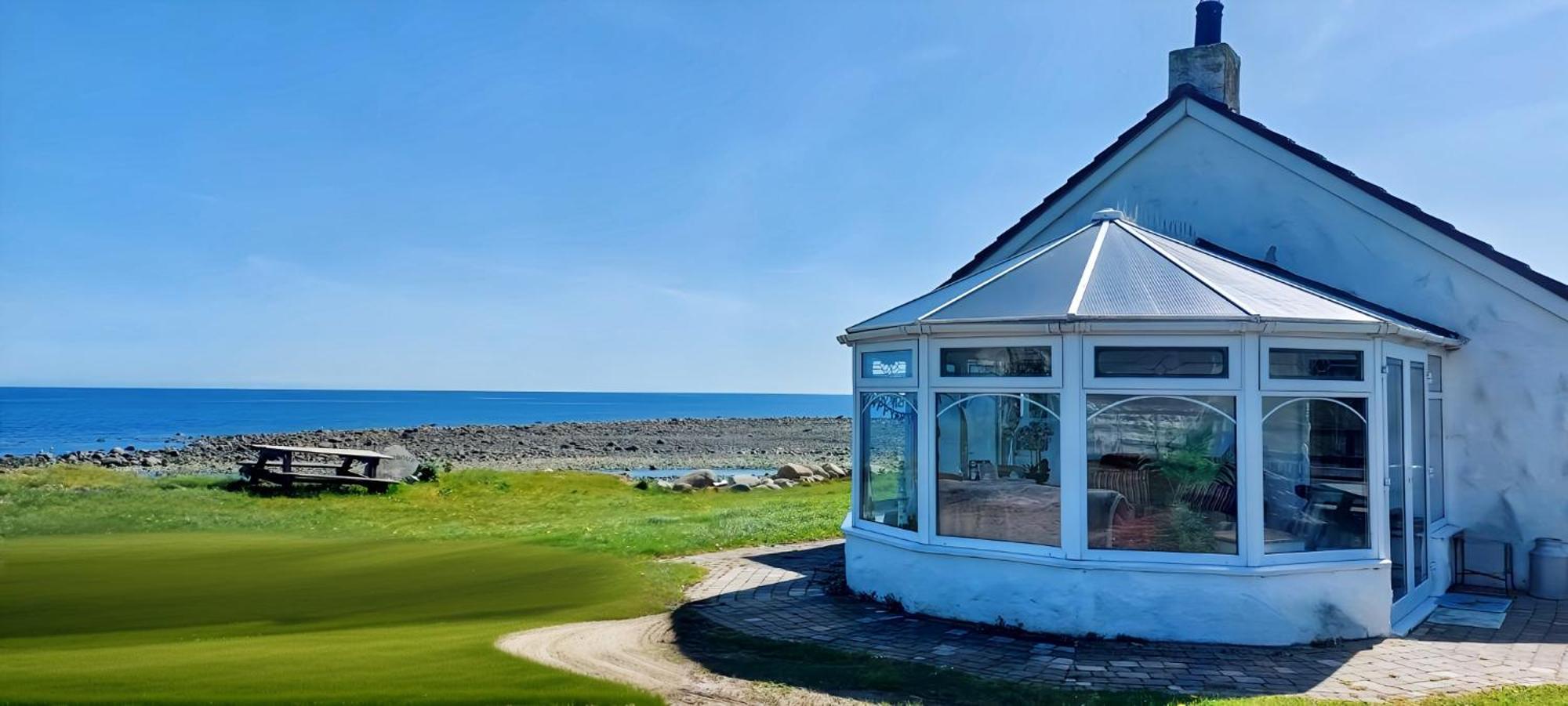 The Beach House Ньюрі Екстер'єр фото